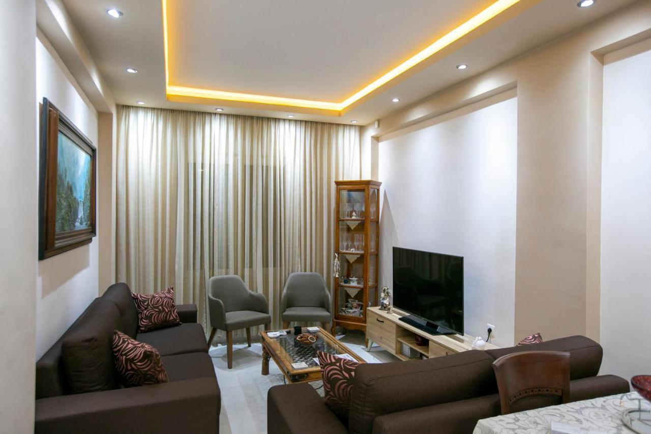 Moza House Apartment